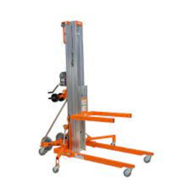 Rental store for MATERIAL LIFT 700 in Maine 